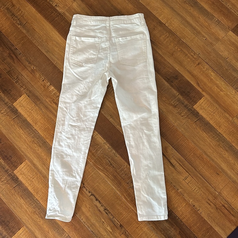 Forever 21 Distressed - Picture 2 of 2